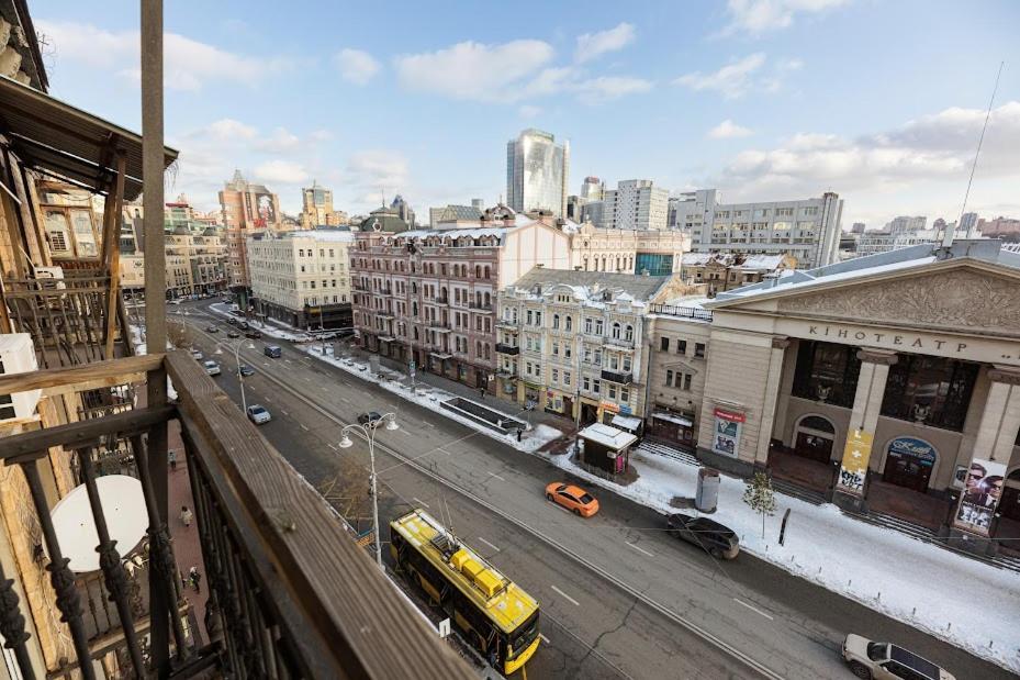 Apartment Arena City 911 Kyiv Exterior photo