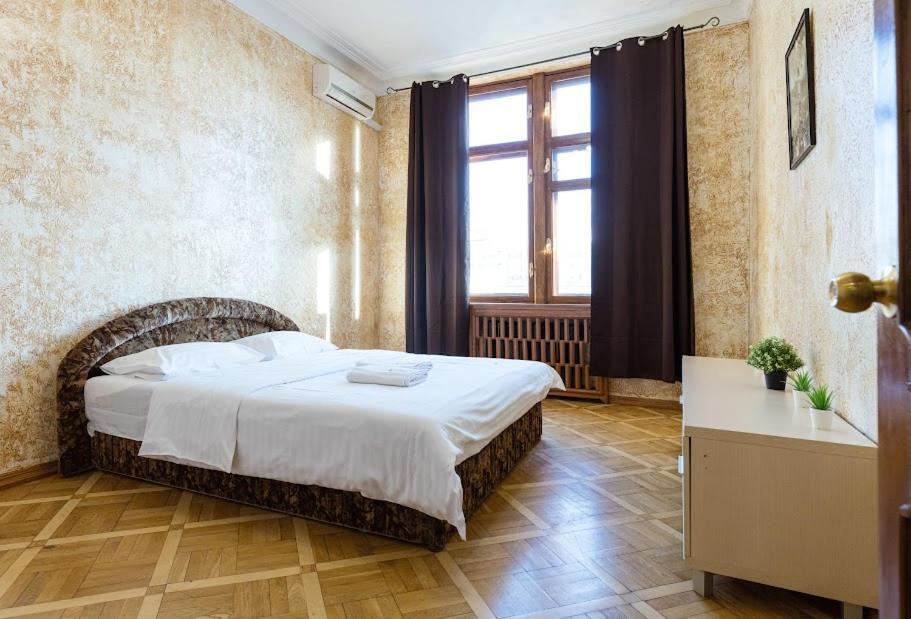 Apartment Arena City 911 Kyiv Exterior photo
