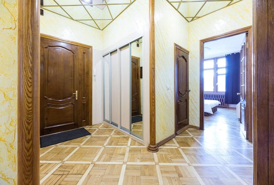 Apartment Arena City 911 Kyiv Exterior photo