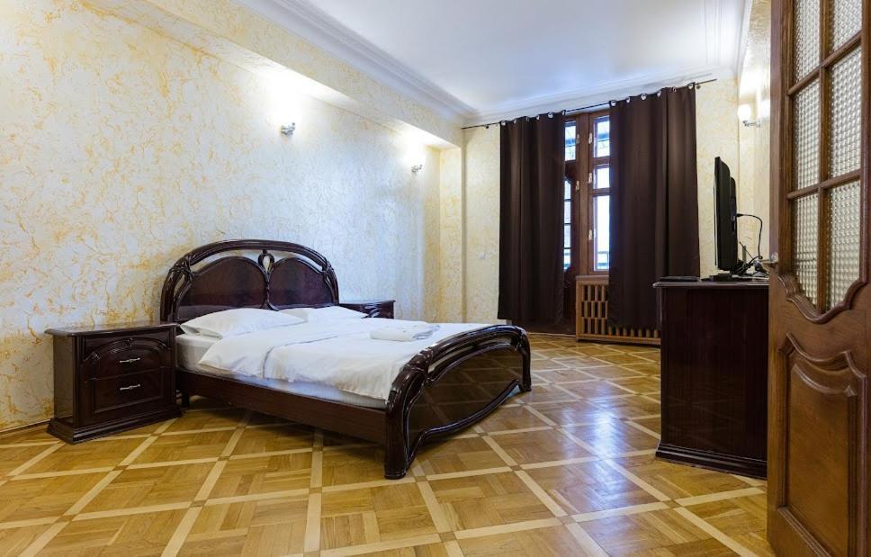Apartment Arena City 911 Kyiv Exterior photo