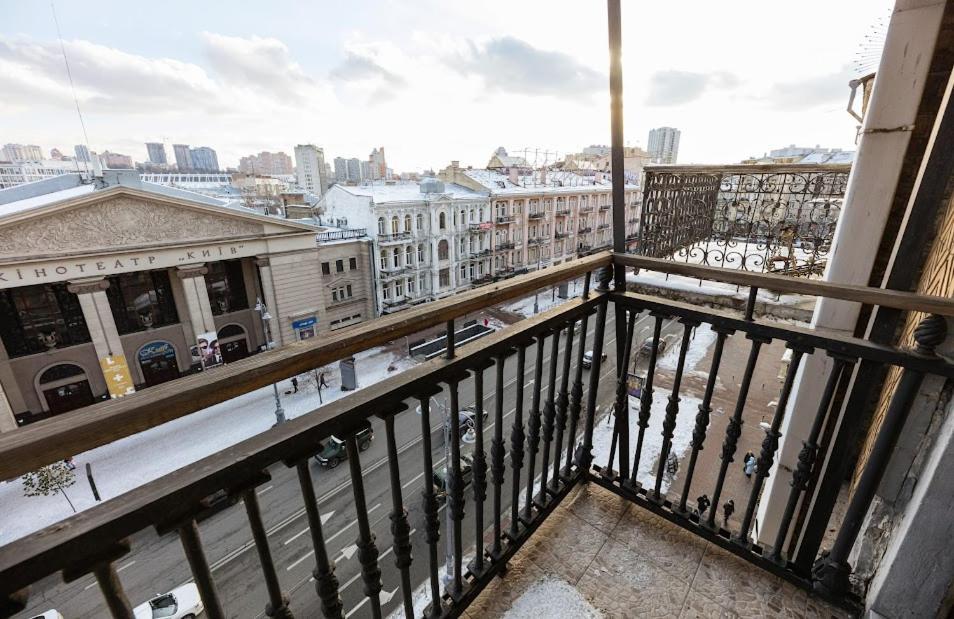 Apartment Arena City 911 Kyiv Exterior photo