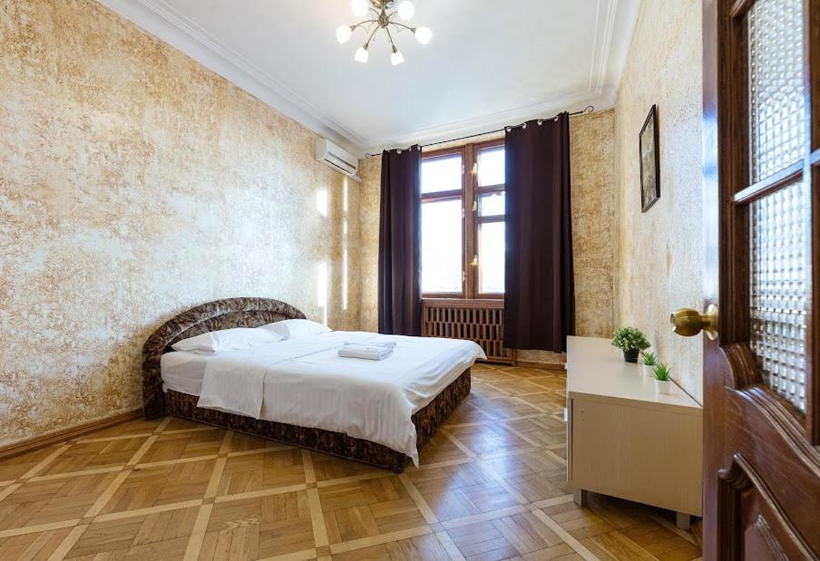 Apartment Arena City 911 Kyiv Exterior photo