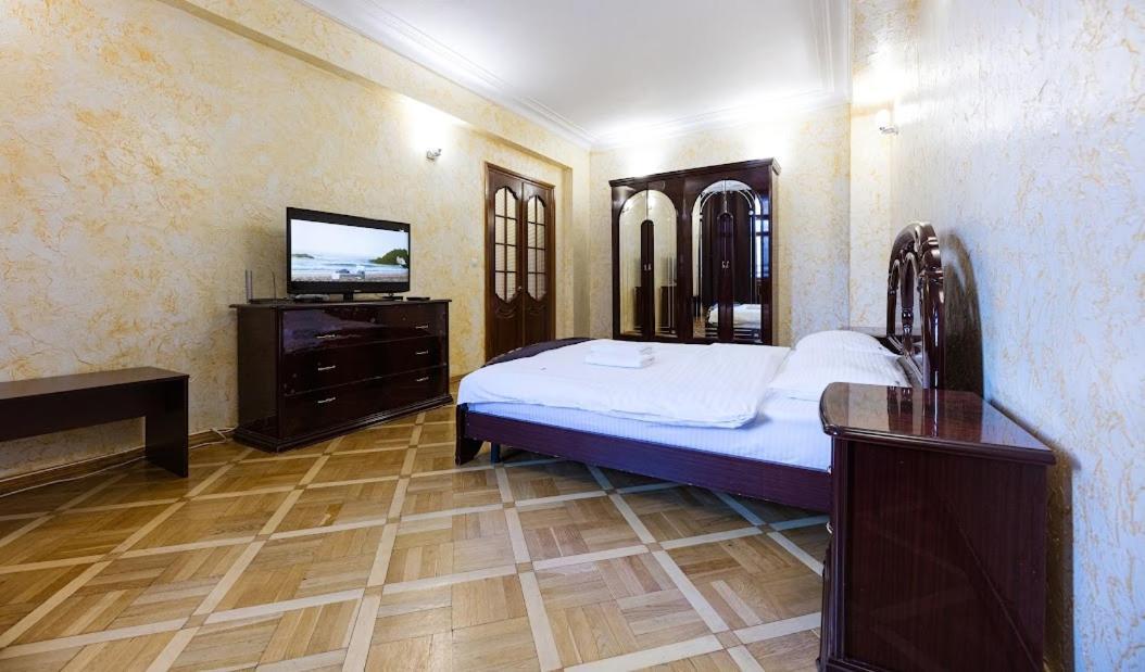 Apartment Arena City 911 Kyiv Exterior photo